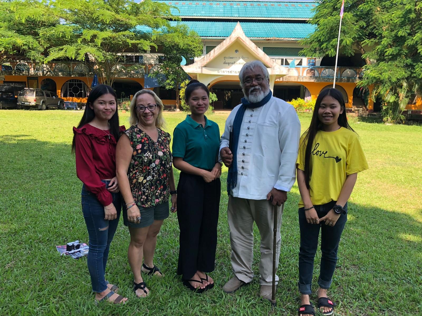 Khun Sompop with youth leaders in Thailand